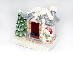 Vianočný dekoračný domček